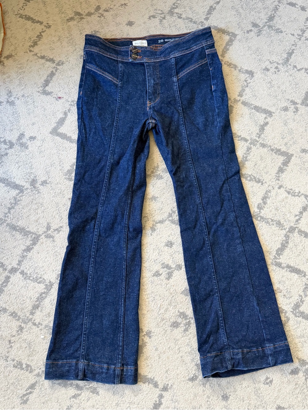 Pilcro cropped jeans